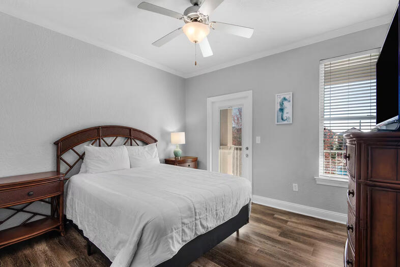 Destin Florida Vacation Rental Third Floor Queen Room view of the second queen bedroom on the third floor